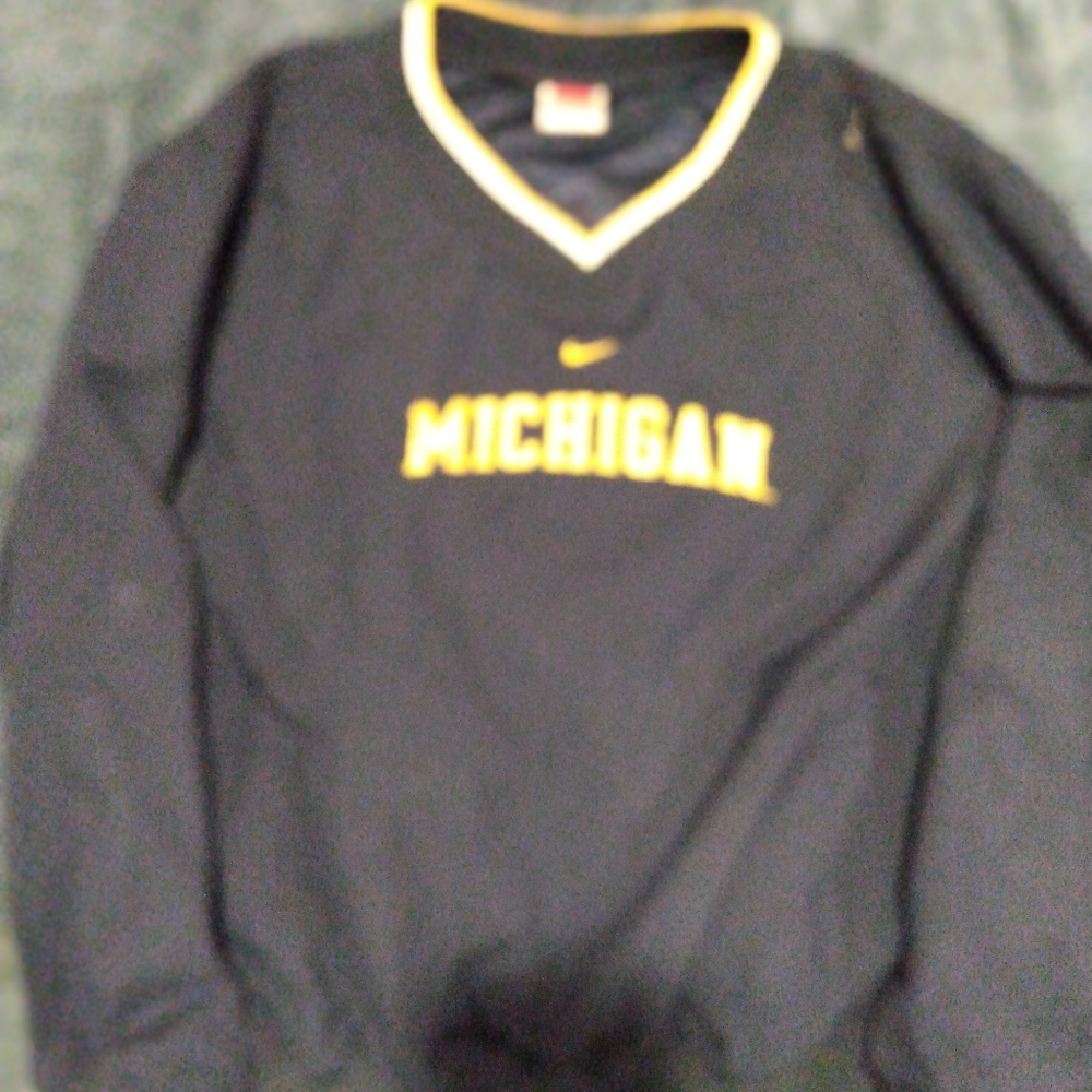 Pullover jacket - Picture 4 of 4